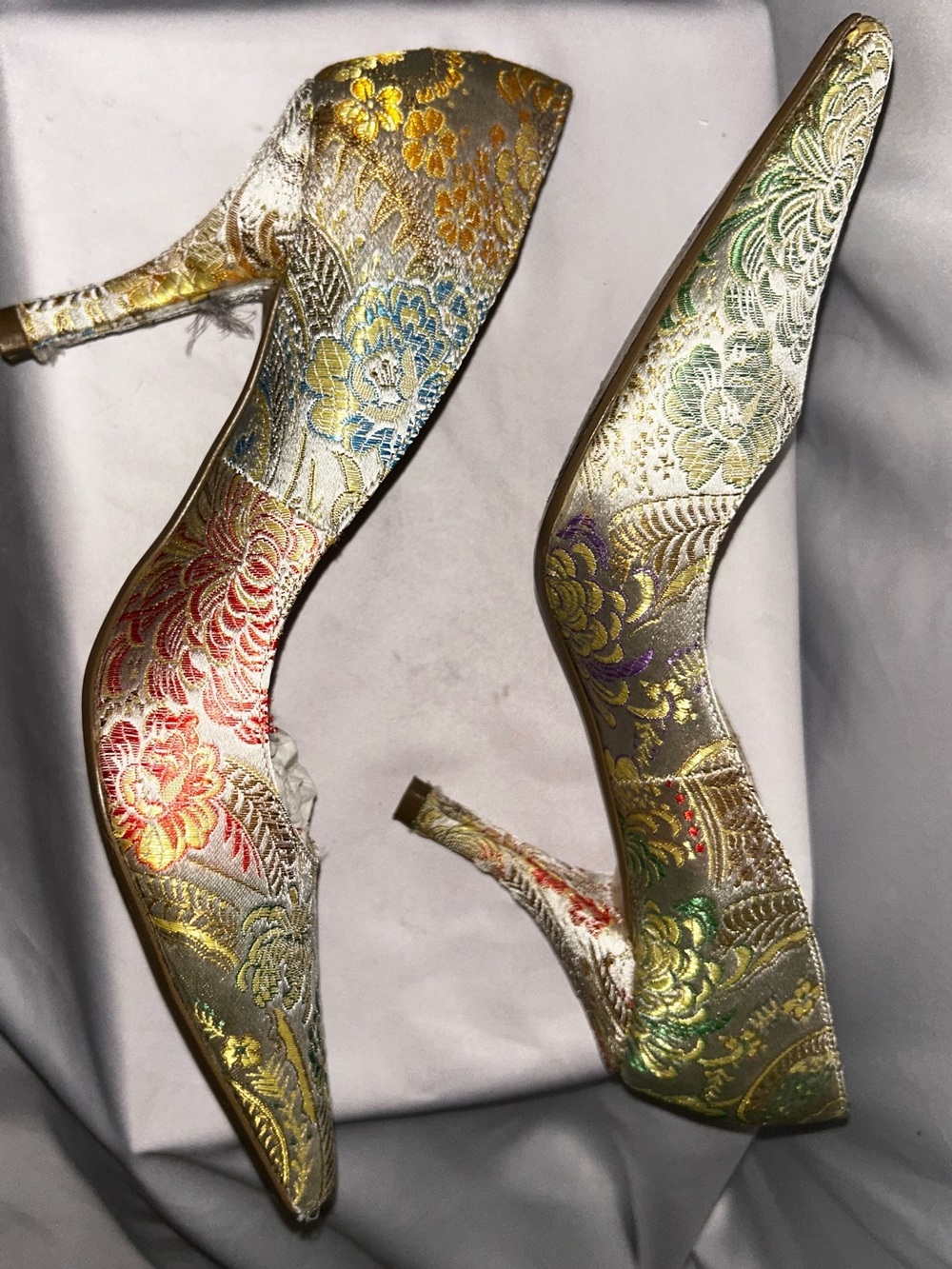 Steve Madden Metallic Floral Brocade Pointed-Toe Pumps - Picture 3 of 8